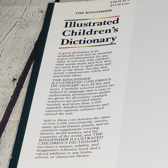 Kingfisher Children's Dictionary - Picture 3 of 4